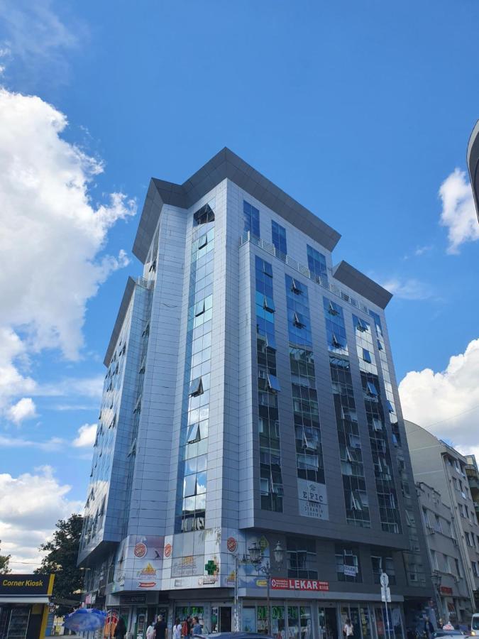 Boulevard Studio Apartment โนวีซาด ภายนอก รูปภาพ
