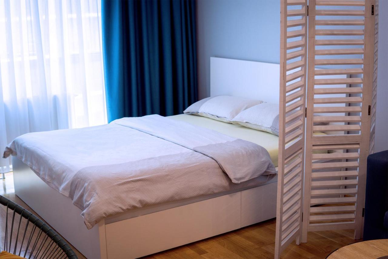 Boulevard Studio Apartment โนวีซาด ภายนอก รูปภาพ